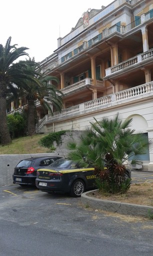 Sanremo: blitz della Guardia di Finanza per autopsie mai fatte e non solo, ecco i nomi dei primi indagati