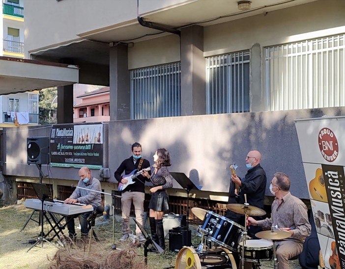 Imperia: inaugurata la nuova sede dell'associazione 'Panta Musicá, Amici della Musica' (Foto) Imperia: inaugurata la nuova sede dell'associazione 'Panta Musicá, Amici della Musica' (Foto)