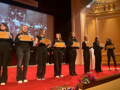 Sanremo: 'Inciampare per ricordare', l’importante iniziativa dei ragazzi del Liceo Cassini