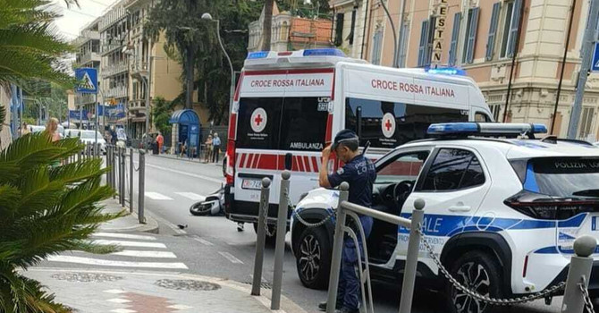 Ferragosto di super lavoro per il 118 a Sanremo: 41 interventi in 24 ore, quattro in codice rosso Ferragosto di super lavoro per il 118 a Sanremo: 41 interventi in 24 ore, quattro in codice rosso
