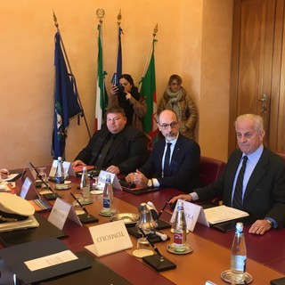 Imperia: itticoltura a largo della Galeazza, il Comune chiede nuovi pareri, ma il sindaco avverte "Non c'è rapporto costi-benefici" (foto e video)