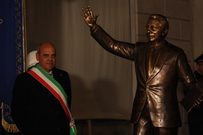 Festival di Sanremo: l'assessore Fera bacchetta Fazio e la famiglia Bongiorno "Potevano quantomeno ringraziare la città"