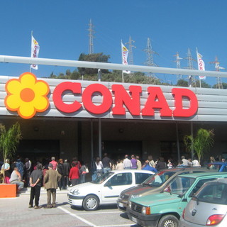 Conad vicino agli over 60: ogni mercoledì sconto del 5% sulla spesa