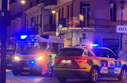 Incidente a Vallecrosia, soccorsi in azione in via Colonnello Aprosio: disagi alla viabilità
