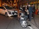 Sanremo: suv tenta di entrare nel posteggio in via Volta ma si scontra con uno scooter, ragazzo rimane ferito