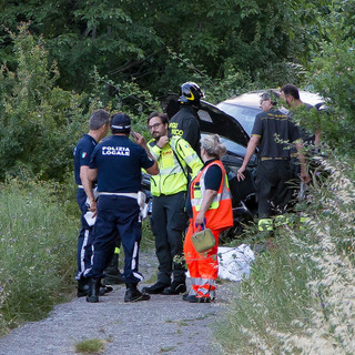Sanremo: anziano perde il controllo dell'auto e finisce fuori strada, morto 82enne