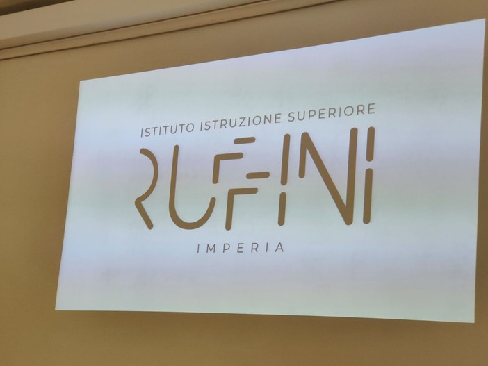 Imperia: quattro giorni di porte aperte al Ruffini per presentare la rinnovata offerta formativa Imperia: quattro giorni di porte aperte al Ruffini per presentare la rinnovata offerta formativa