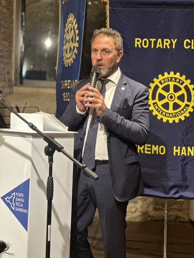 Sanremo: grande partecipazione per la Giornata Internazionale della Pace organizzata dai Club Rotary, Rotaract e Inner Wheel Sanremo Sanremo: grande partecipazione per la Giornata Internazionale della Pace organizzata dai Club Rotary, Rotaract e Inner Wheel Sanremo