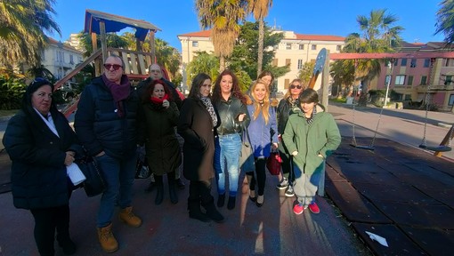 A Imperia ‘Tutti insieme per la solidarietà’: i volontari della onlus si presentano: “A Natale distribuiti 70 pacchi viveri” (Video)