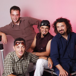 Casa Sanremo: gli Isola Song, cantastorie di musica popolare al Festival