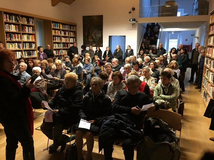 Ventimiglia: grande partecipazione ieri per l’incontro promosso dalla dottoressa Leuzzi sull’ipotiroidismo Ventimiglia: grande partecipazione ieri per l’incontro promosso dalla dottoressa Leuzzi sull’ipotiroidismo