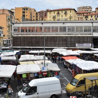 Sanremo: ambulanti indisciplinati nella raccolta della plastica, da sabato i controlli degli ispettori ambientali Sanremo: ambulanti indisciplinati nella raccolta della plastica, da sabato i controlli degli ispettori ambientali