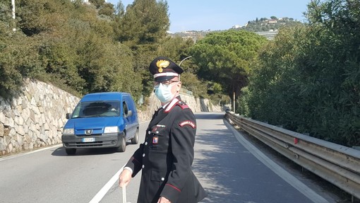 San Lorenzo al Mare, incidente sull'Aurelia: tre feriti trasportati in ospedale (foto) San Lorenzo al Mare, incidente sull'Aurelia: tre feriti trasportati in ospedale (foto)