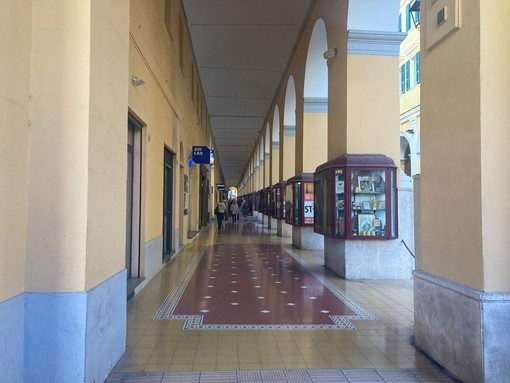 Imperia, saltano i mercatini di Natale in centro. Donzella (Idt): “Non è colpa della crisi, ma dei tempi ristretti del bando” Imperia, saltano i mercatini di Natale in centro. Donzella (Idt): “Non è colpa della crisi, ma dei tempi ristretti del bando”