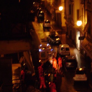 Ventimiglia: spettacolare incidente stanotte in via Cavour