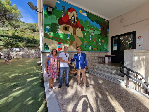 Ventimiglia: inaugurato ufficialmente il nuovo cortile della scuola dell'infanzia di Latte (foto)