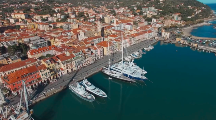 Imperia: problemi politici ed estate 'kafkiana', Fratelli d'Italia interviene sul 'diversamente depuratore' Imperia: problemi politici ed estate 'kafkiana', Fratelli d'Italia interviene sul 'diversamente depuratore'