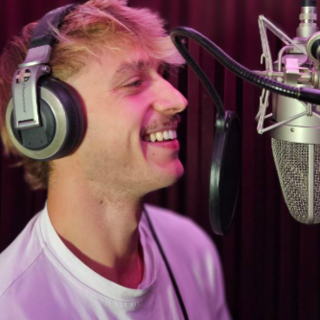 Jacopo Ottonello ospite su Radio Onda Ligure 101: l'artista ligure protagonista oggi sull'emittente ponentina