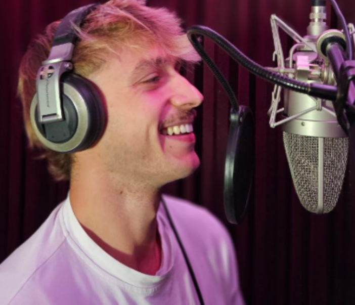 Jacopo Ottonello ospite su Radio Onda Ligure 101: l'artista ligure protagonista oggi sull'emittente ponentina Jacopo Ottonello ospite su Radio Onda Ligure 101: l'artista ligure protagonista oggi sull'emittente ponentina