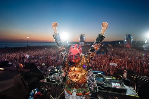 Il 'Jova beach party' non si farà in Liguria: saltano le speranze di Sanremo ed Imperia, Lorenzo sarà a Milano