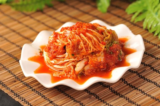 Mercoledì Veg: oggi prepariamo il kimchi di cavolo verza