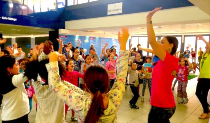 'Kinder Time', buona la prima. Grande successo per la prima edizione del villaggio creativo al Palafiori di Sanremo organizzato dal Gruppo Eventi 'Kinder Time', buona la prima. Grande successo per la prima edizione del villaggio creativo al Palafiori di Sanremo organizzato dal Gruppo Eventi