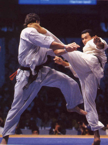 Arma Taggia: domani sera alla Darsena, esibizione benefica di karate per raccolta fondi