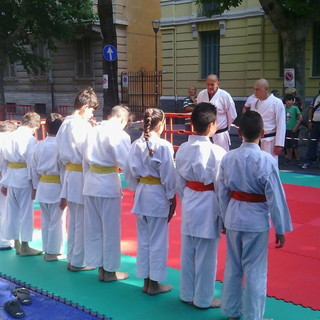 Arti Marziali: atleti ventimigliesi 'invitati' a non partecipare ad una gara, la protesta del loro istruttore