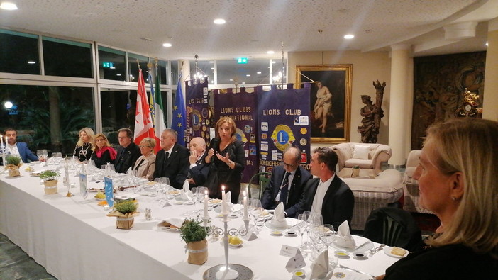 Bordighera, visita del Governatore Oscar Bielli al Lions Club Bordighera Otto Luoghi Bordighera, visita del Governatore Oscar Bielli al Lions Club Bordighera Otto Luoghi