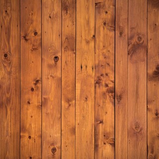 Superfici esterne in legno: come prendersene cura ogni giorno e in caso di danni