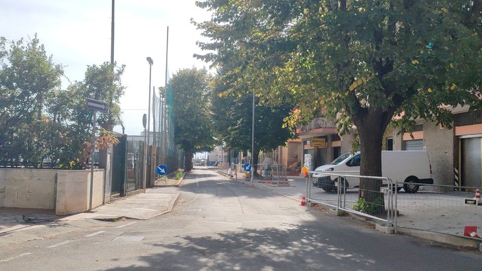 Vallecrosia al Mare, Perri: "Il cantiere in via Don Bosco sarà ultimato entro il 31 dicembre 2026, come previsto dall'appalto" Vallecrosia al Mare, Perri: "Il cantiere in via Don Bosco sarà ultimato entro il 31 dicembre 2026, come previsto dall'appalto"