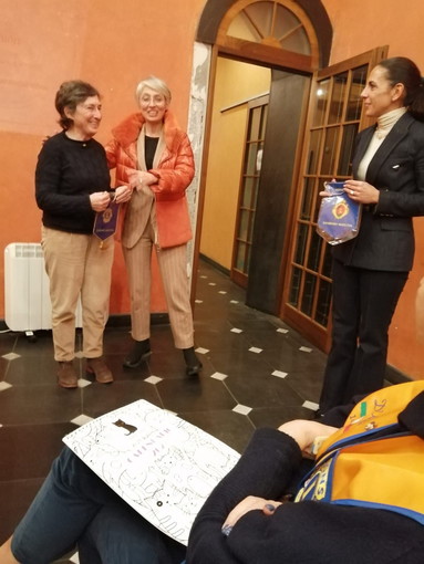 Il Lions Club Sanremo Matutia ed il Soroptimist sponsor del Progetto ‘Fuori centro’ (foto) Il Lions Club Sanremo Matutia ed il Soroptimist sponsor del Progetto ‘Fuori centro’ (foto)