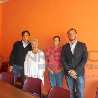 Camporosso: Continua la caccia ai sindaci delle ‘mamme contro il lotto 6’, oggi il turno di Gibelli e Ioculano Camporosso: Continua la caccia ai sindaci delle ‘mamme contro il lotto 6’, oggi il turno di Gibelli e Ioculano