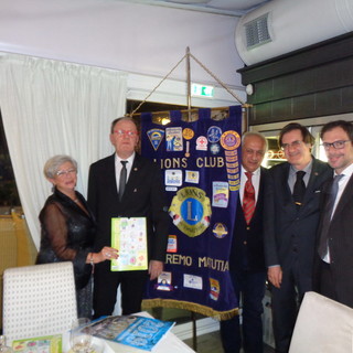 Il resoconto e le foto della serata degli auguri per il Lions Club Sanremo Matutia