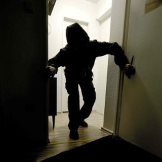 Torna l’allarme furti a Imperia, colpite Artallo e la zona dei Bardellini Torna l’allarme furti a Imperia, colpite Artallo e la zona dei Bardellini