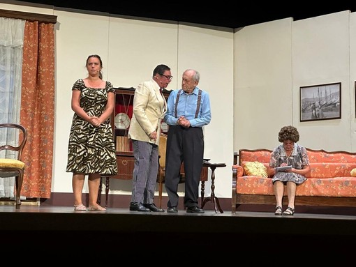 Sanremo, al Teatro del Casinò arriva la commedia dialettale “I Cum...prumesci spuuxi”