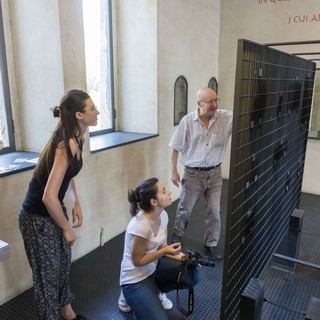 Ventimiglia: studiosi ed universitari in visita al Museo Rossi, ieri esercitazione sulle epigrafi del lapidario