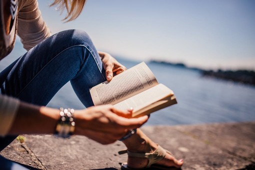“Raccontare a Ponente”, a Sanremo il romanzo ‘Sciccorina’ per il secondo appuntamento della rassegna letteraria dedicata agli incontri tra culture