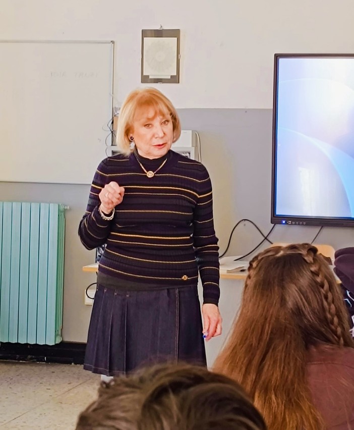 Prof.ssa Lucinda Buja