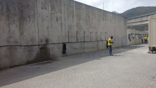 Ventimiglia: tra poco la visita dell'Onorevole Di Maio, domani al Campo Roya il presidente della Regione Ventimiglia: tra poco la visita dell'Onorevole Di Maio, domani al Campo Roya il presidente della Regione