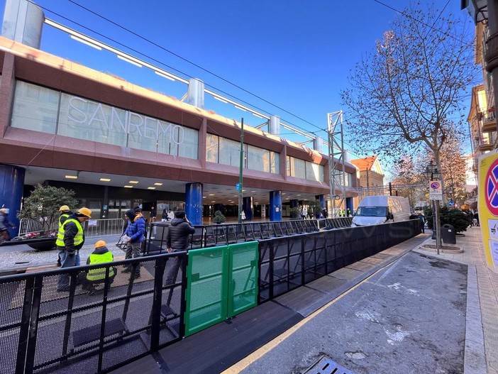 Il centro città cambia volto per il ritorno del Festival di Sanremo: dopo piazza Colombo, scatta chiusura in corso Garibaldi