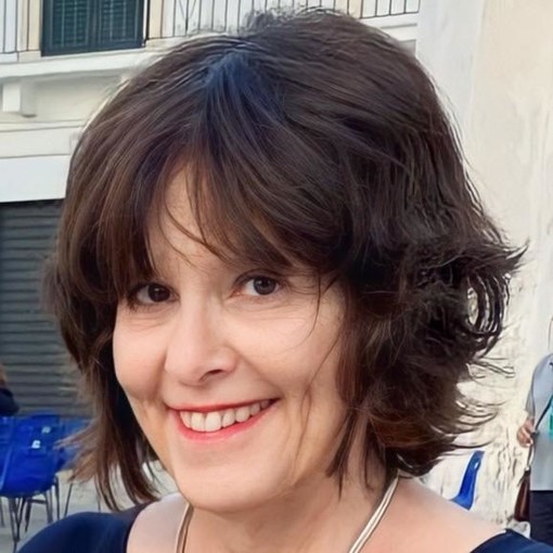 La scrittrice Laura Guglielmi ospite della rassegna 'Tea con l'Autore' di San Bartolomeo al mare La scrittrice Laura Guglielmi ospite della rassegna 'Tea con l'Autore' di San Bartolomeo al mare