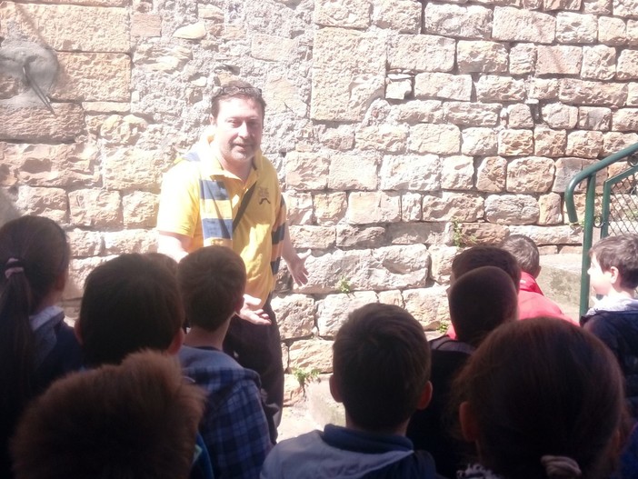 Pontedassio: a lezione di cultura dell'olio DOP insieme al Cosorzio di Tutela Pontedassio: a lezione di cultura dell'olio DOP insieme al Cosorzio di Tutela