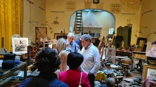 I soci del Lions Club Bordighera Otto Luoghi in visita al parco e Atelier di Villa Mariani (foto) I soci del Lions Club Bordighera Otto Luoghi in visita al parco e Atelier di Villa Mariani (foto)