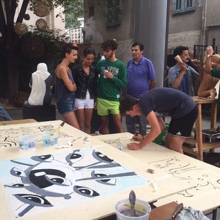Badalucco: continua con successo l'Abbraccio Artistico Artigianale giunto alla sua terza edizione (foto)