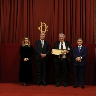 Liguria Digitale premiata tra le 100 eccellenza d'Italia per la sanità digitale Liguria Digitale premiata tra le 100 eccellenza d'Italia per la sanità digitale
