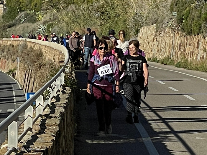Successo per la camminata Lions 'Se ti muovi il diabete si ferma' a cura dei LC Sanremo Host, LC Sanremo Matuzia e LC Arma e Taggia (foto)