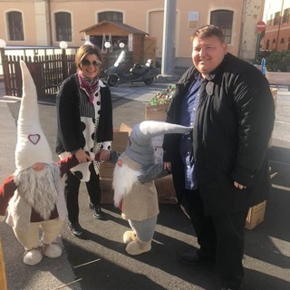 Imperia: danneggiato il villaggio di Babbo Natale, l'assessore ai vandali "Ci sono le telecamere"