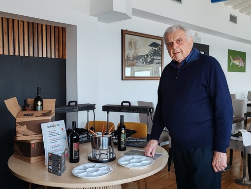 Bordighera, serata dedicata alla Raclette del Canton Vallese e alla Fondue Bourguignonne (Foto e video) Bordighera, serata dedicata alla Raclette del Canton Vallese e alla Fondue Bourguignonne (Foto e video)