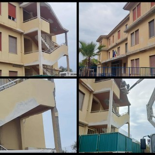 Ventimiglia, ripristino di facciata e scale di emergenza della scuola elementare a Nervia: al via i lavori (Foto) Ventimiglia, ripristino di facciata e scale di emergenza della scuola elementare a Nervia: al via i lavori (Foto)